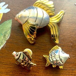 Mixed metal, goldfish, pendant, and earrings clip.